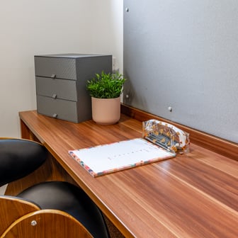 Classic Bronze En Suite - Image 2